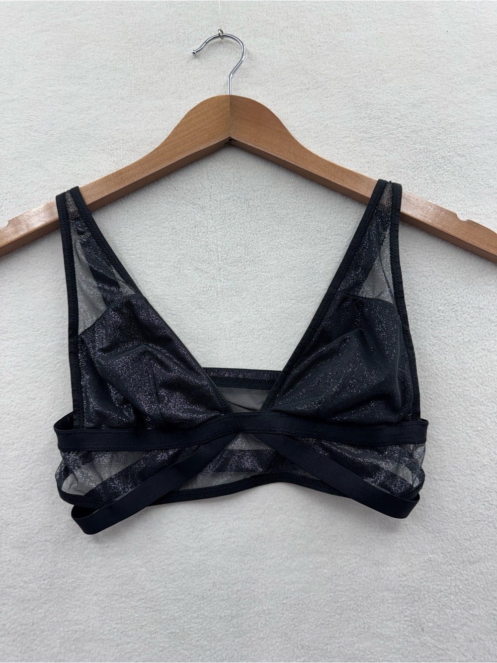 Victoria’s Secret Women’s Small Metallic Black Silver Bralette Bra Wireless